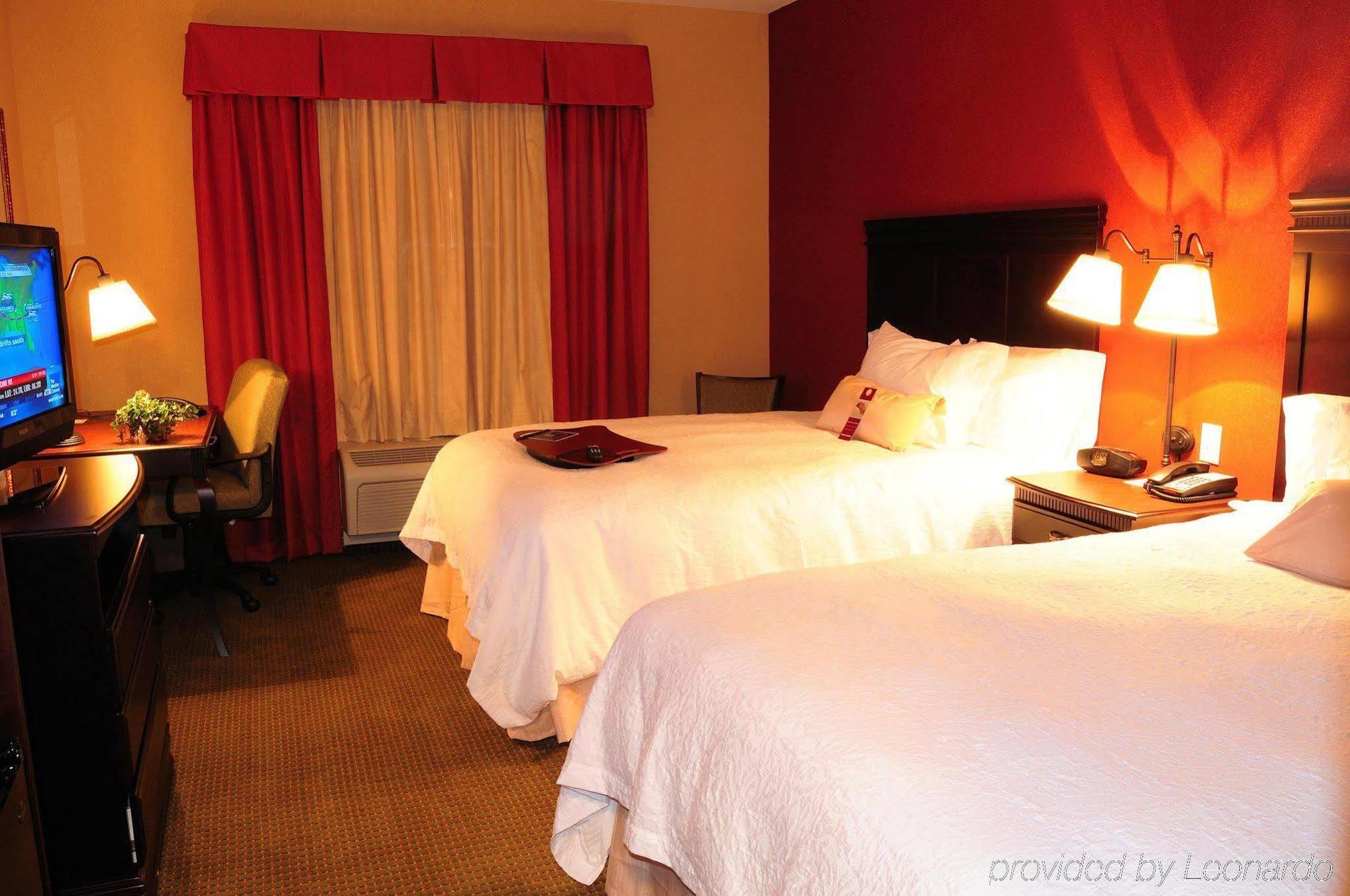 Hampton Inn & Suites Boerne Room photo
